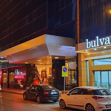 Bulvar Hotel Измир Екстериор снимка